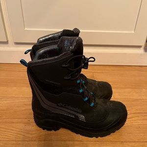 Columbia Bugaboot snow boots-Big boys size 6.
